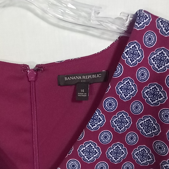 Banana Republic Huckleberry Print V-neck Dress Size 14 - Picture 2 of 4